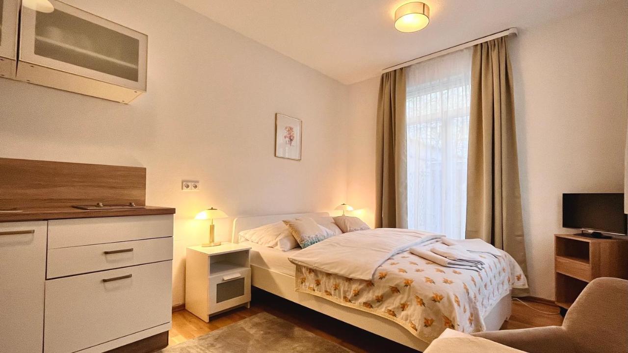 Pension Tokus Нюрнберг Экстерьер фото