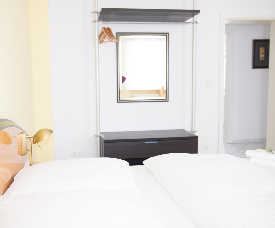 Pension Tokus Нюрнберг Экстерьер фото